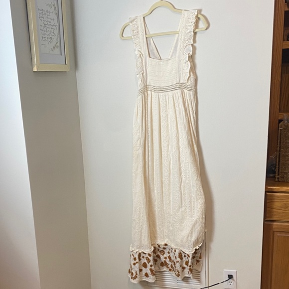 Allison New York Embroidered Lace Maxi Dress Ivory Size XS - Picture 7 of 9